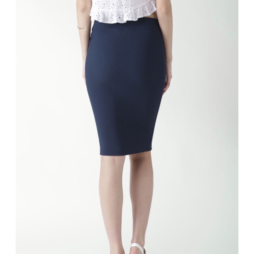 Forever 21 High Waisted Navy Blue Skirt - Picture 2 of 3